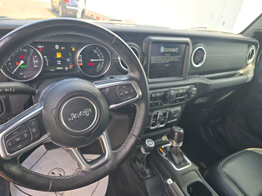 2022 Jeep Wrangler Unlimited 4xe Sahara fotoğraf 5