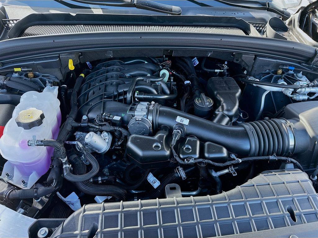 2025 Jeep Grand Cherokee Overland - Photo 33