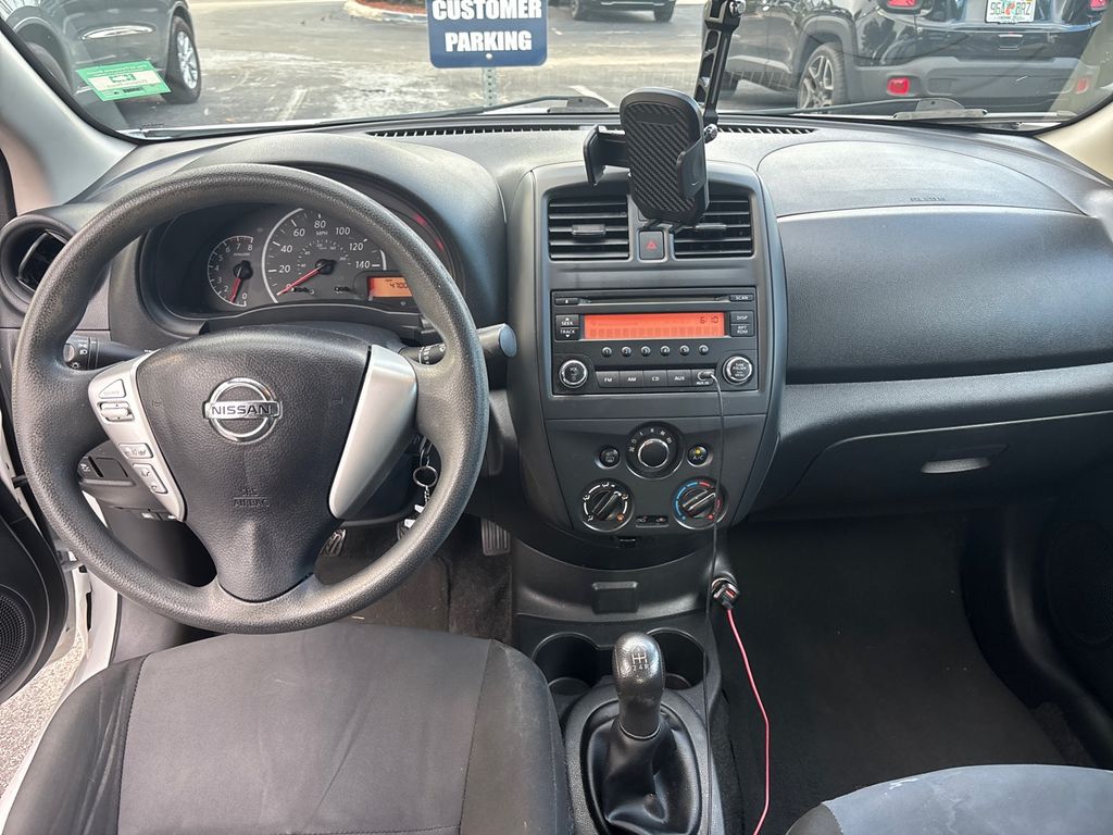 2018 Nissan Versa 1.6 S fotoğraf 4