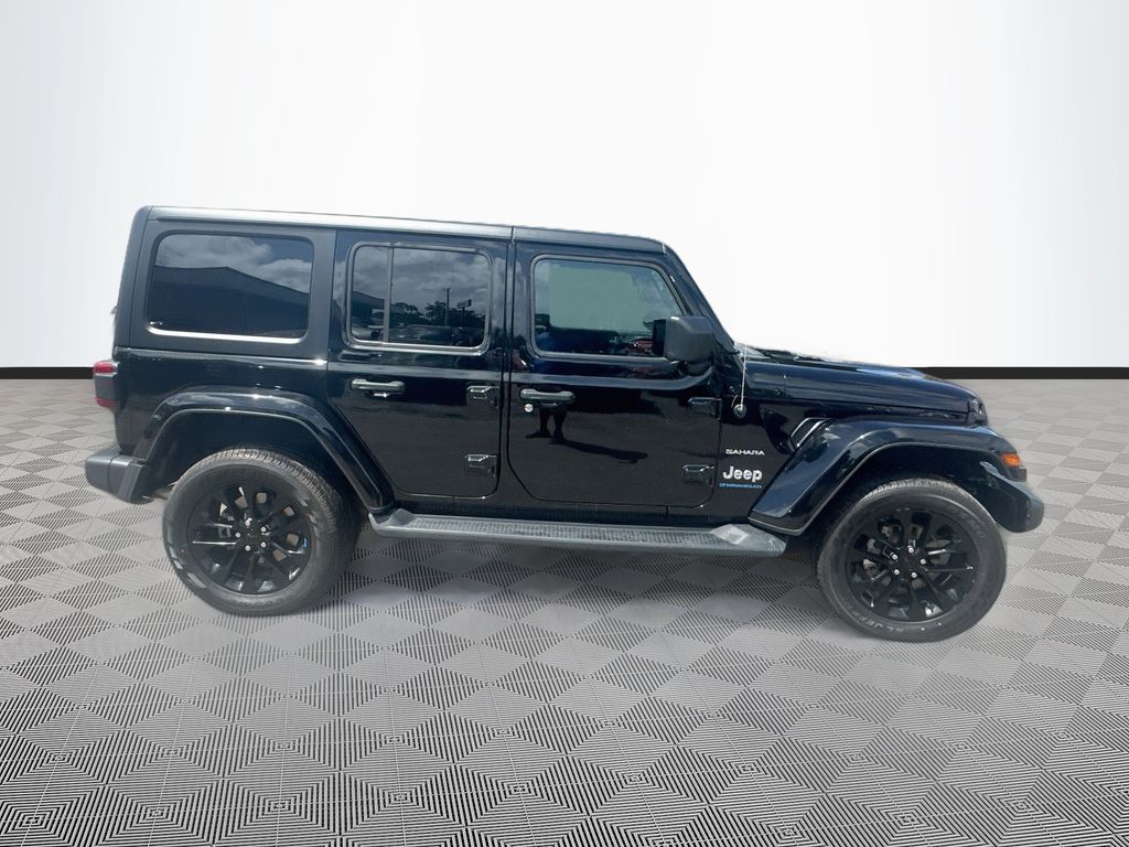 2023 Jeep Wrangler 4xe Sahara fotoğraf 3