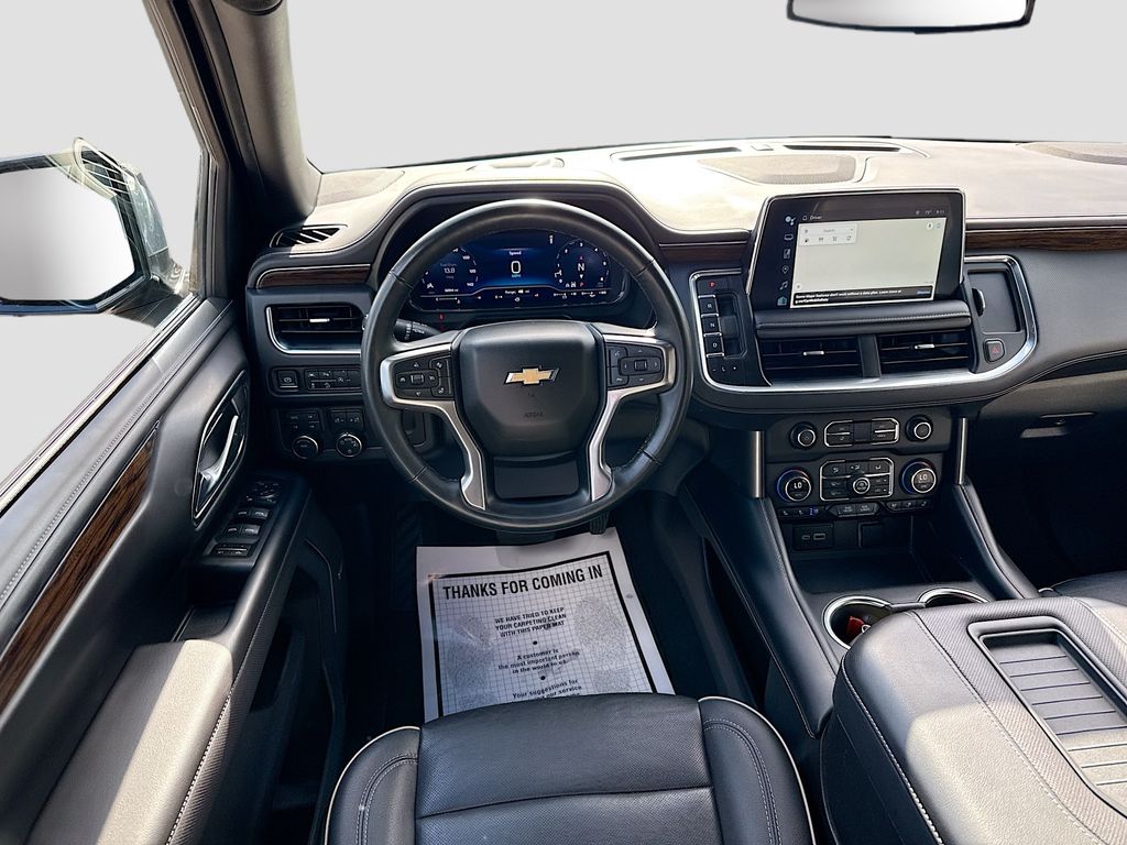 2024 Chevrolet Suburban Premier - Photo 24
