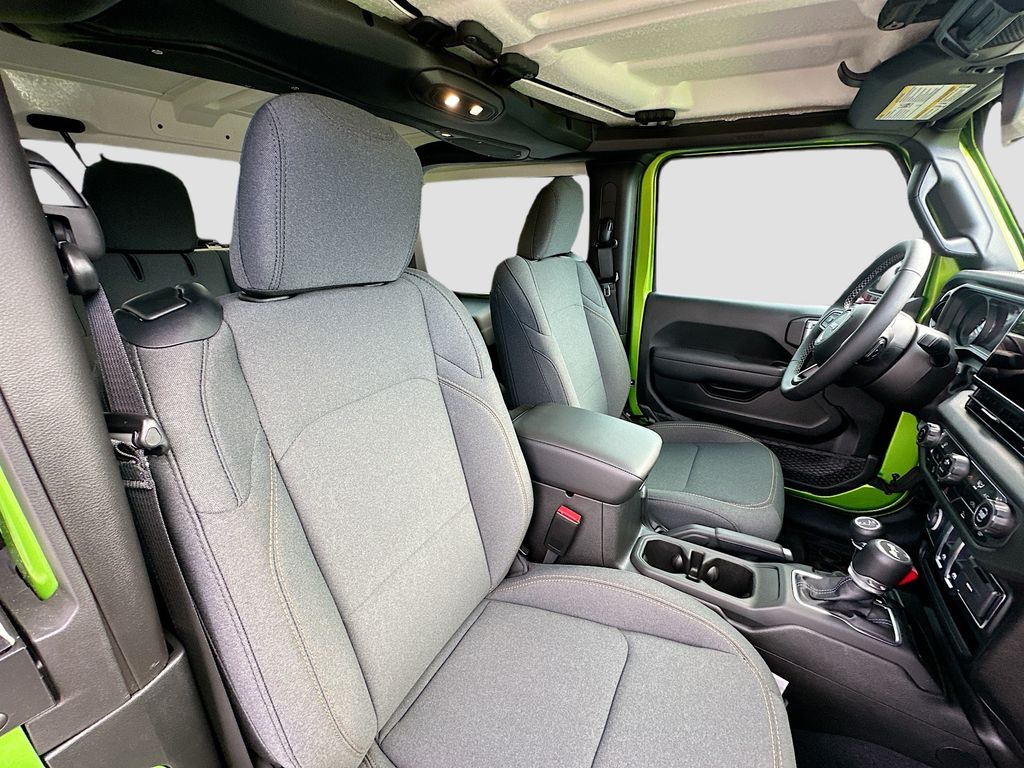 2025 Jeep Wrangler 2-Door Sport S - Photo 27