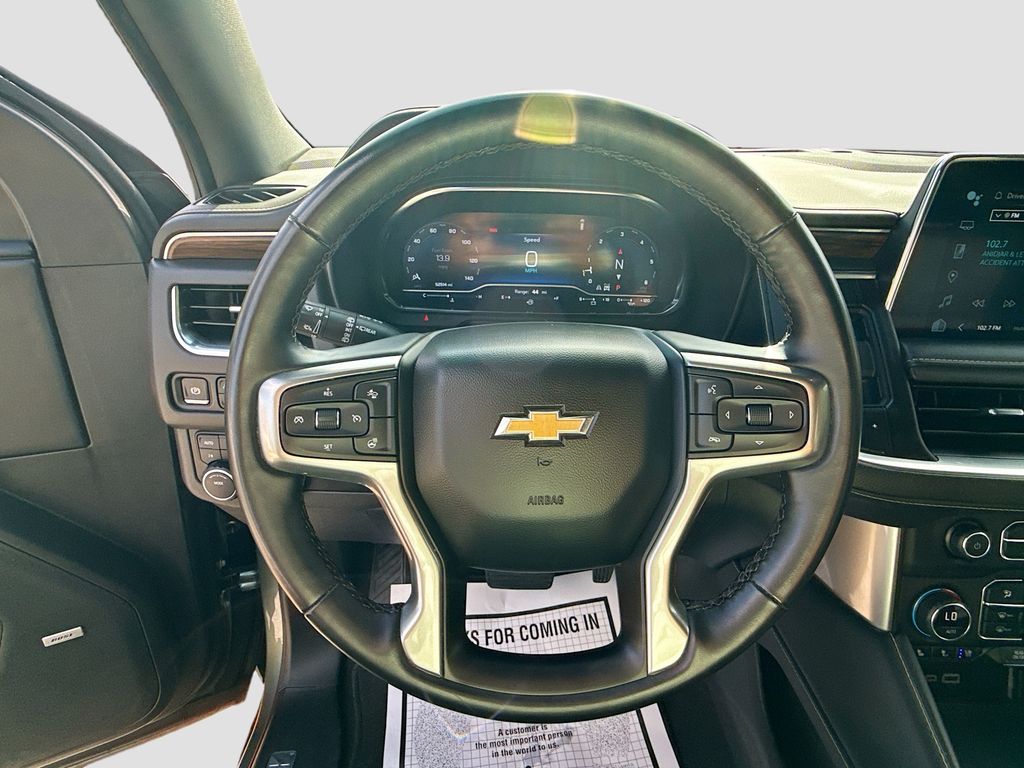 2024 Chevrolet Suburban Premier - Photo 12