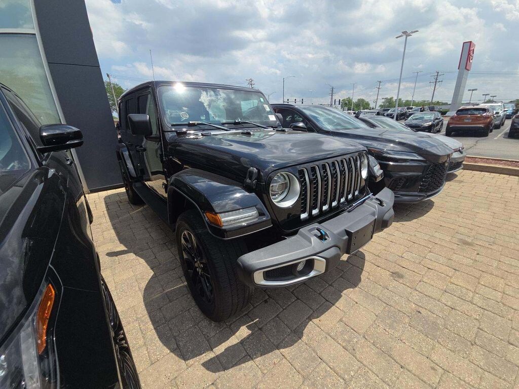 Used 2022 Jeep Wrangler Unlimited 4xe Sahara SUV