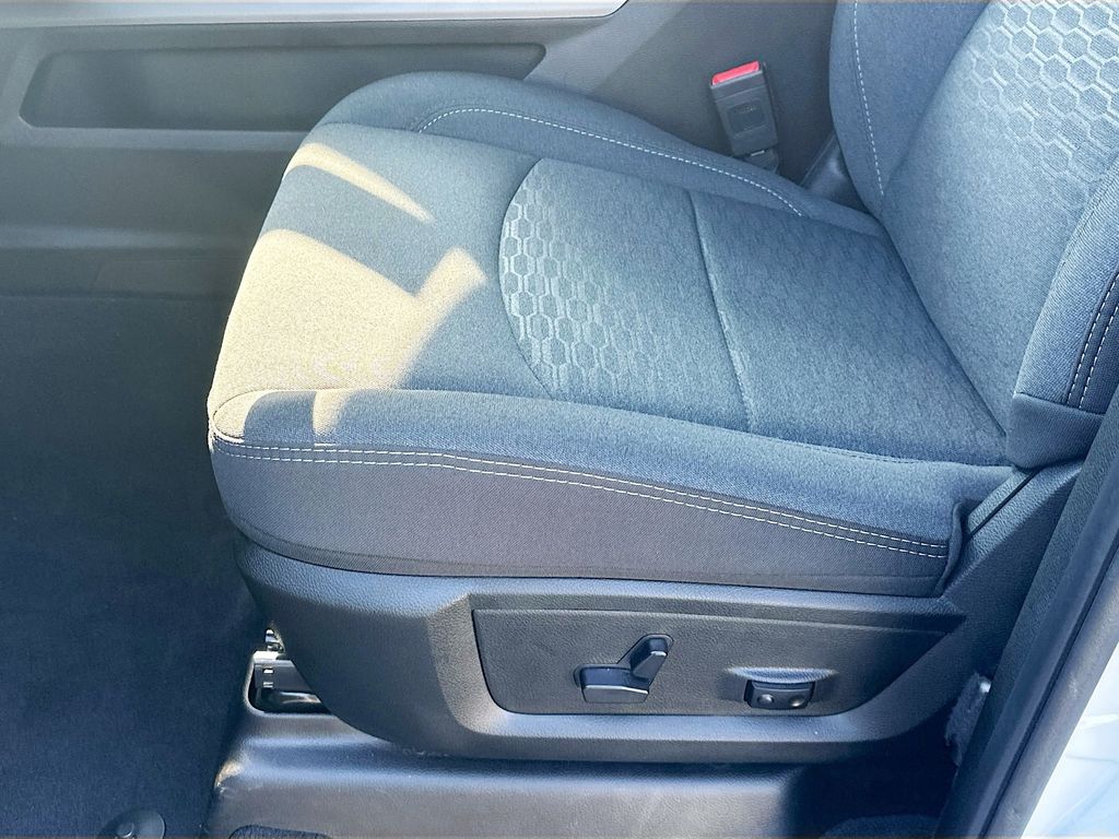 2025 RAM 2500 Big Horn - Photo 20