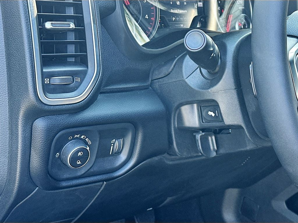 2025 RAM 2500 Big Horn - Photo 10