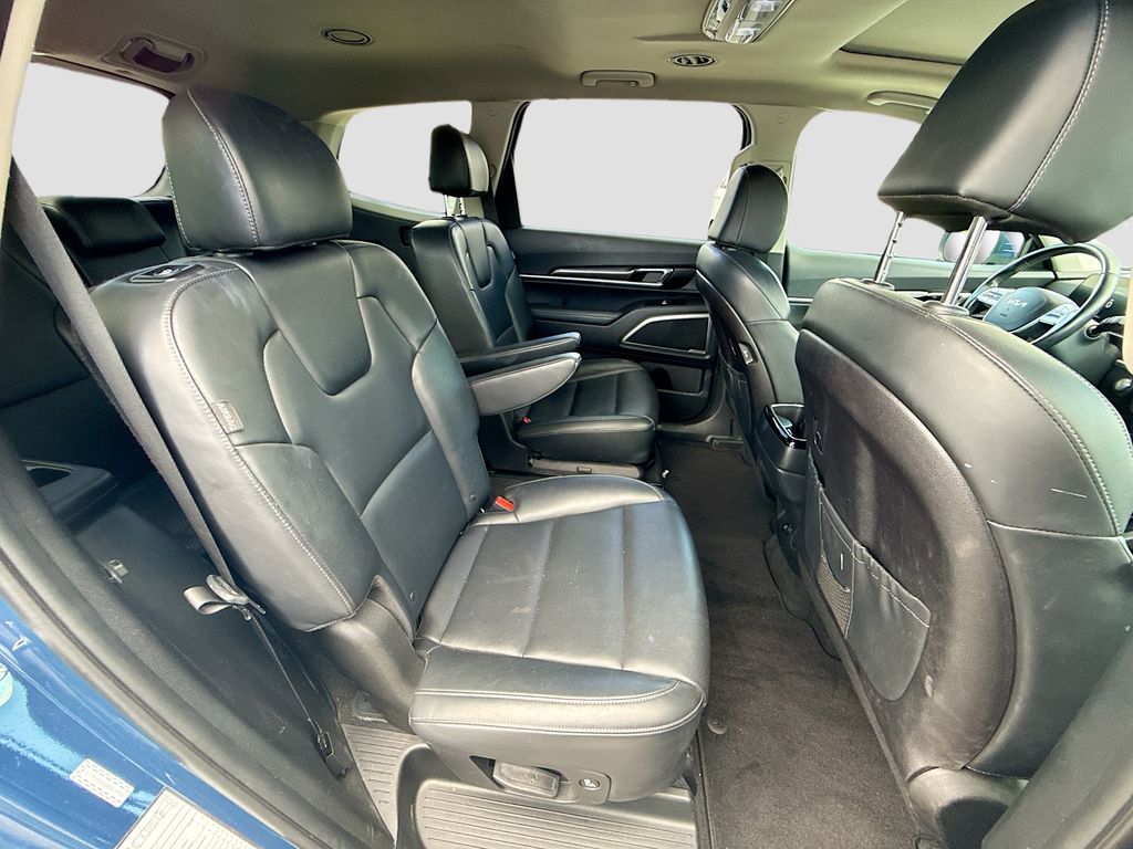 2025 Kia Telluride S - Photo 31