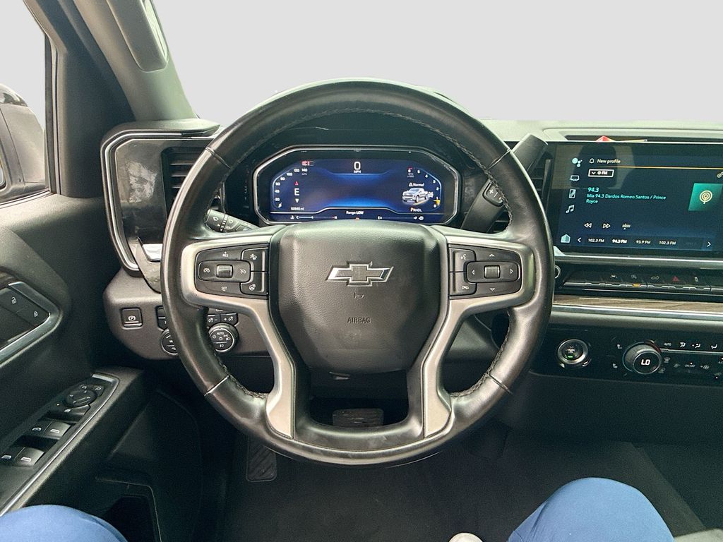 2024 Chevrolet Silverado 1500 RST - Photo 12