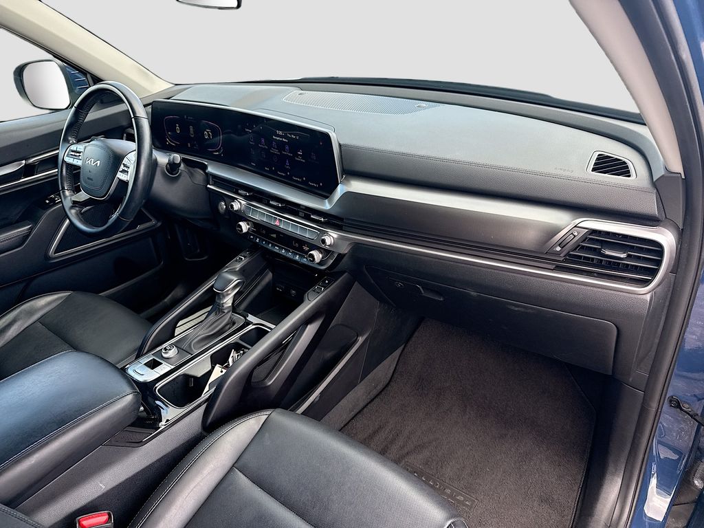 2025 Kia Telluride S - Photo 33