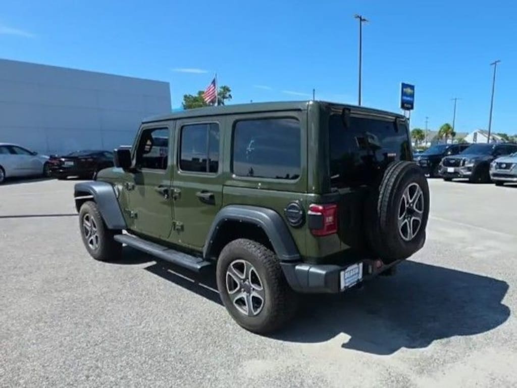 Used 2022 Jeep Wrangler Unlimited Sport SUV