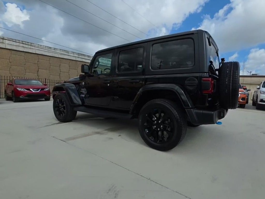2023 Jeep Wrangler 4xe Sahara fotoğraf 2