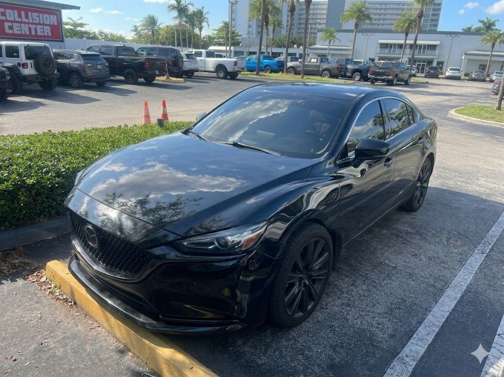 2020 Mazda EZ-6 Touring Auto's photo