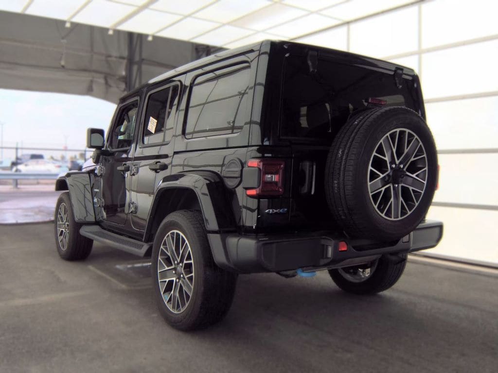 Used 2023 Jeep Wrangler 4xe Sahara SUV