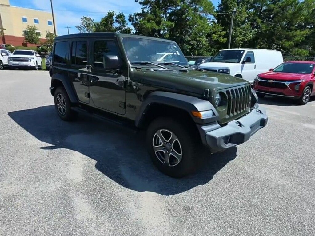 Used 2022 Jeep Wrangler Unlimited Sport SUV