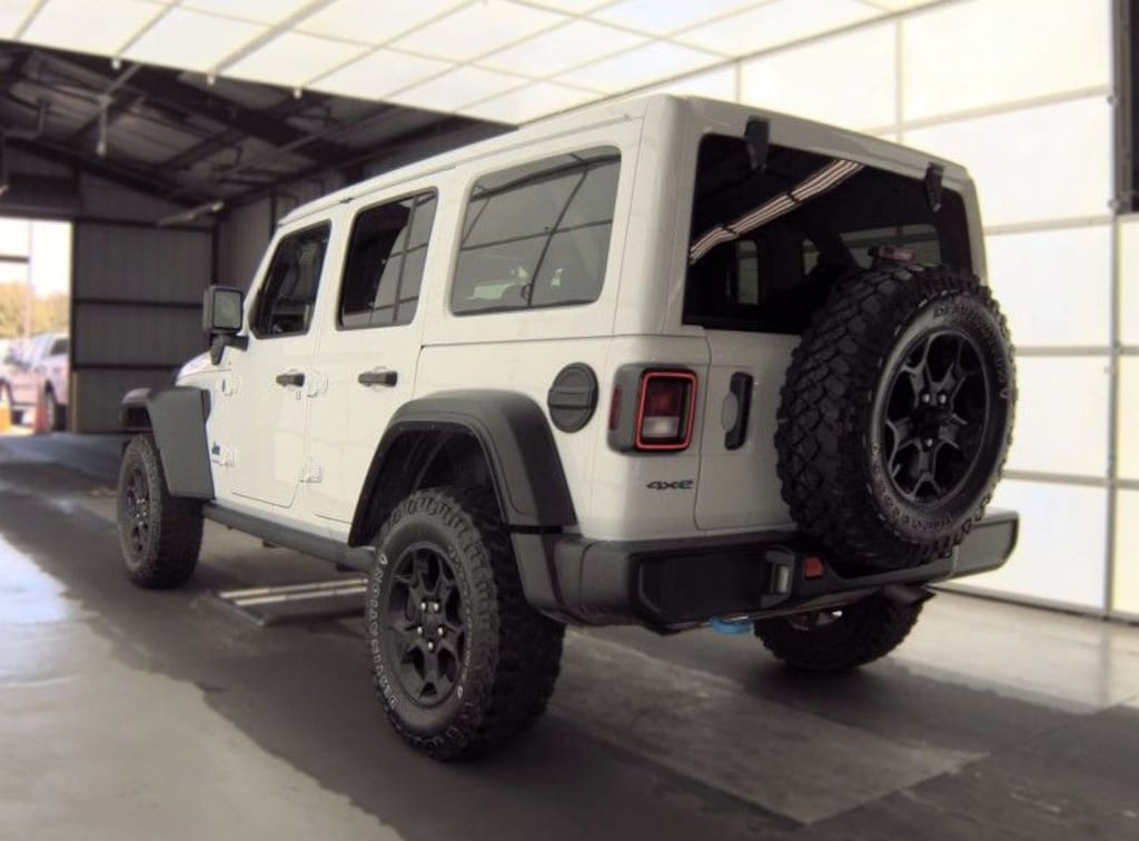2023 Jeep Wrangler 4xe fotoğraf 2