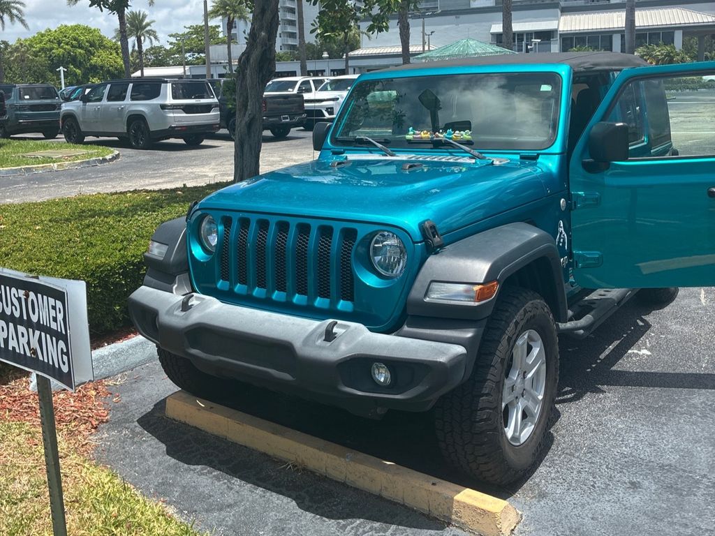 2020 Jeep Wrangler Sport S's photo