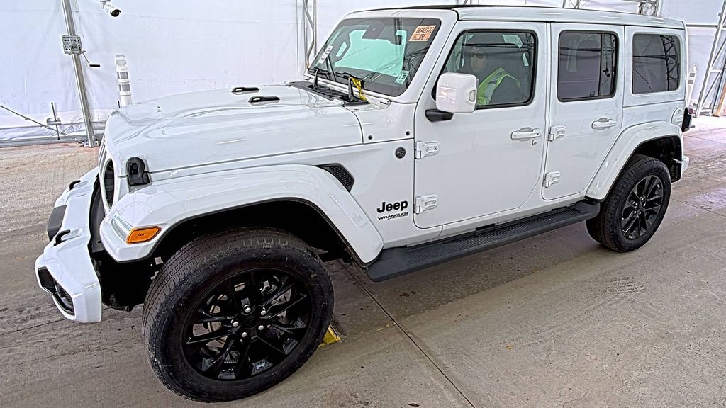 2022 Jeep Wrangler High Altitude's photo