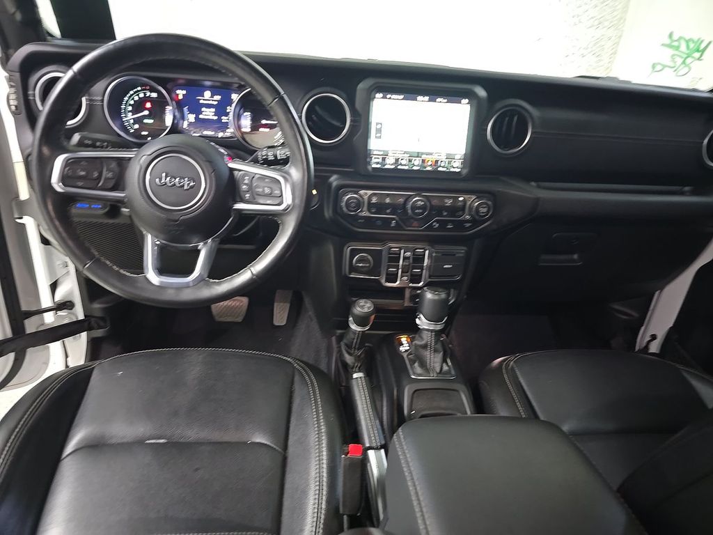 2022 Jeep Wrangler Unlimited 4xe Sahara fotoğraf 5