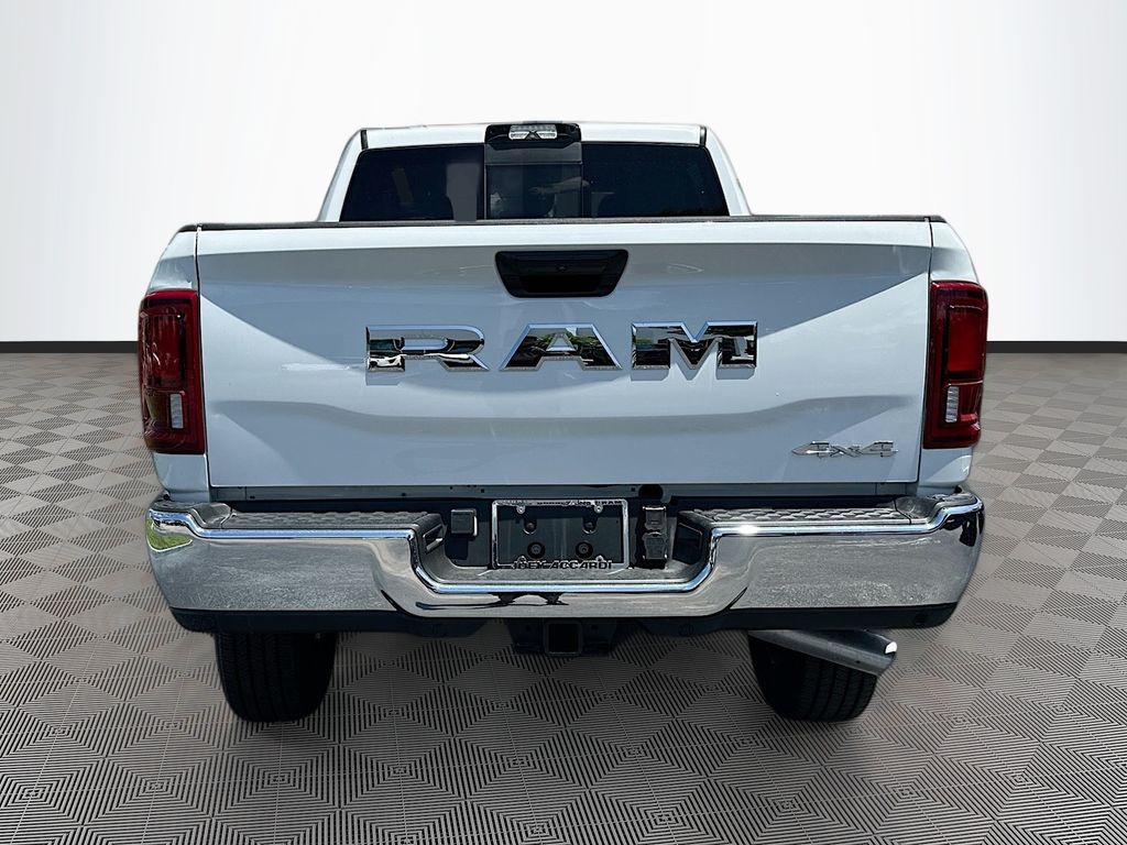 2025 RAM 2500 Tradesman - Photo 6