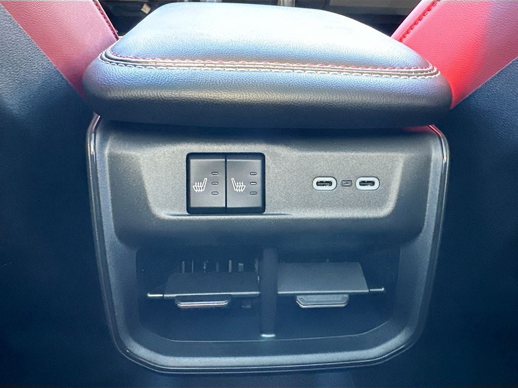 2025 Dodge Charger Daytona Scat Pack - Photo 25