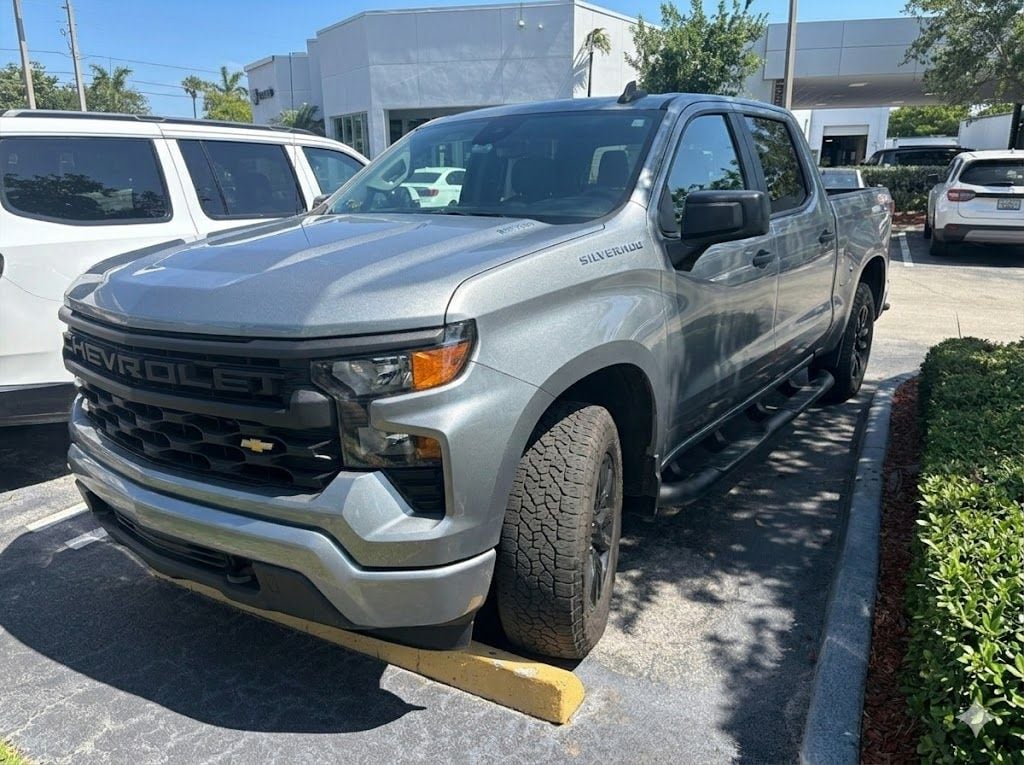 Used 2025 Chevrolet Silverado 1500 Custom Truck Crew Cab