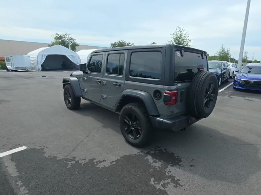 Used 2022 Jeep Wrangler Unlimited Sport SUV