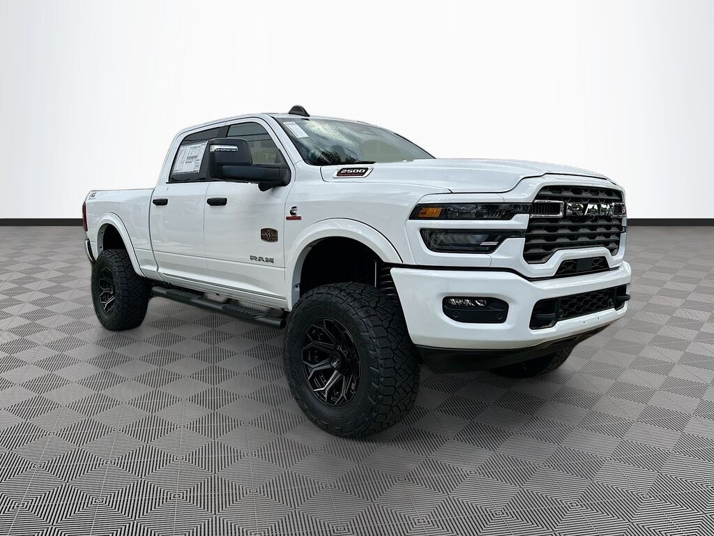 New 2026 Ram 2500 BIG HORN CREW CAB 4X4 6'4 BOX Pickup