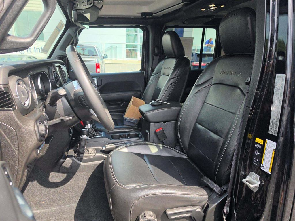 2023 Jeep Wrangler 4xe Sahara fotoğraf 4