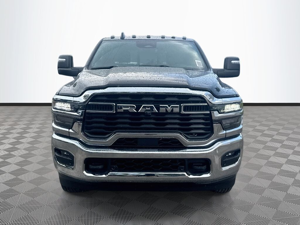New 2026 Ram 3500 TRADESMAN CREW CAB 4X4 8' BOX Pickup
