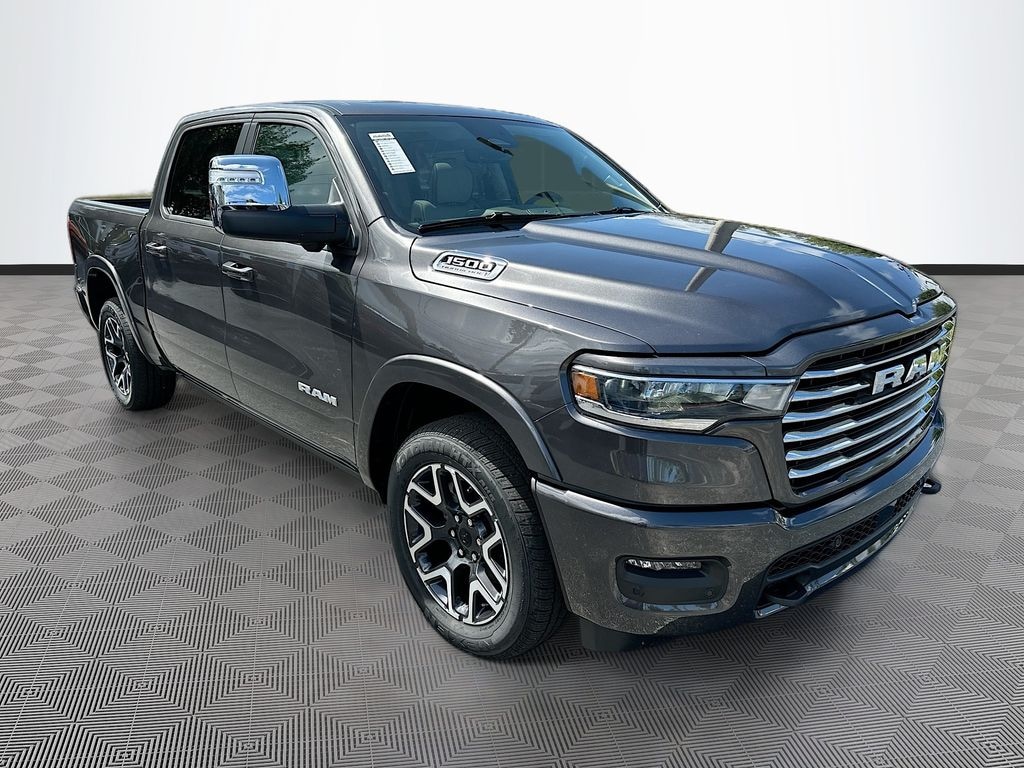 New 2026 Ram 1500 LARAMIE CREW CAB 4X2 5'7 BOX Pickup