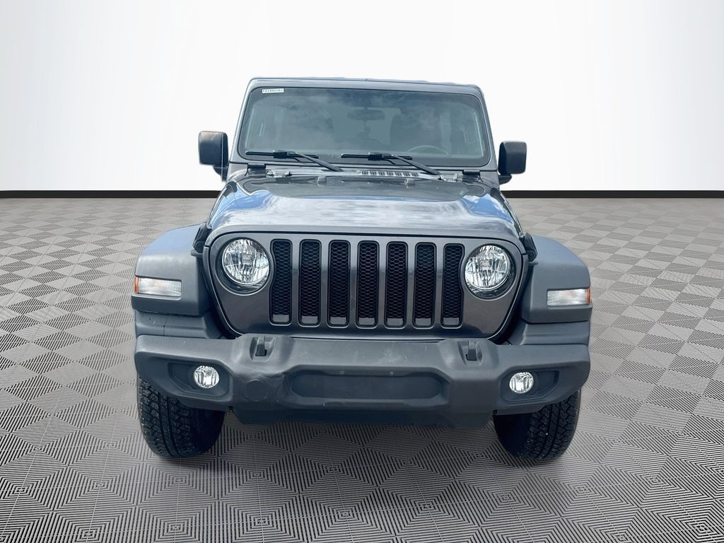 2022 Jeep Wrangler Unlimited Sport fotoğraf 2