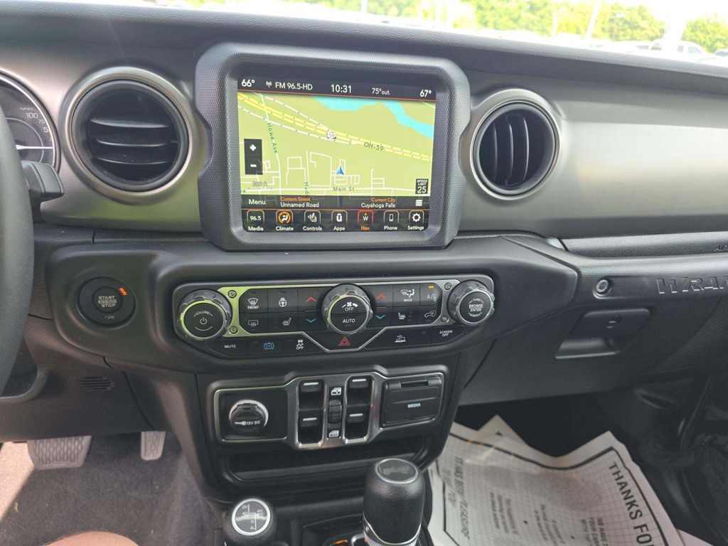2023 Jeep Wrangler 4xe fotoğraf 5
