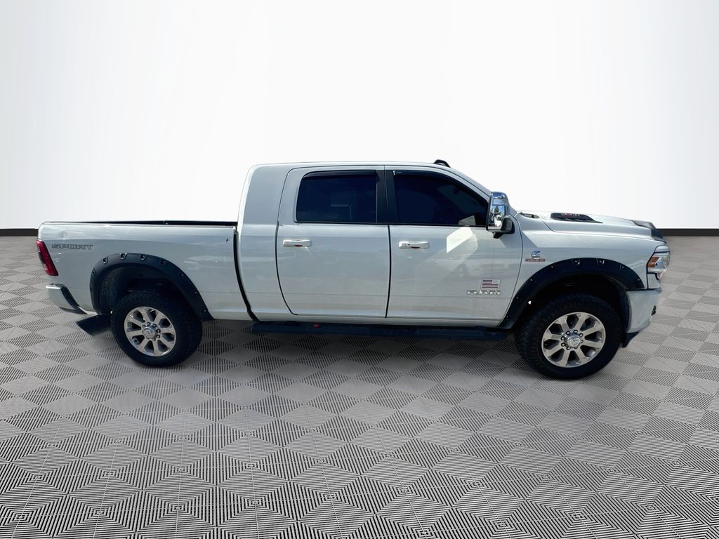 2024 Ram 3500 Laramie fotoğraf 3