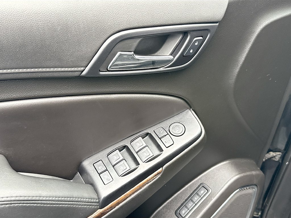 2019 Chevrolet Tahoe LT - Photo 18