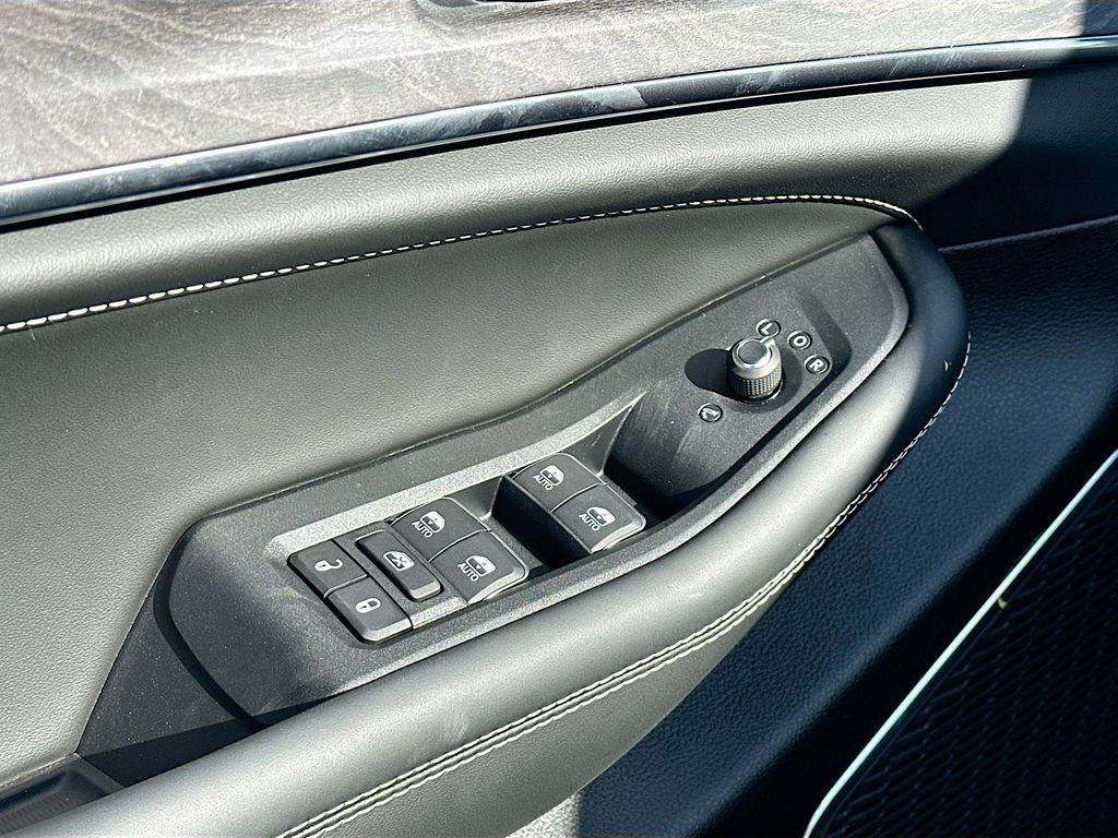2025 Jeep Grand Cherokee Overland - Photo 20