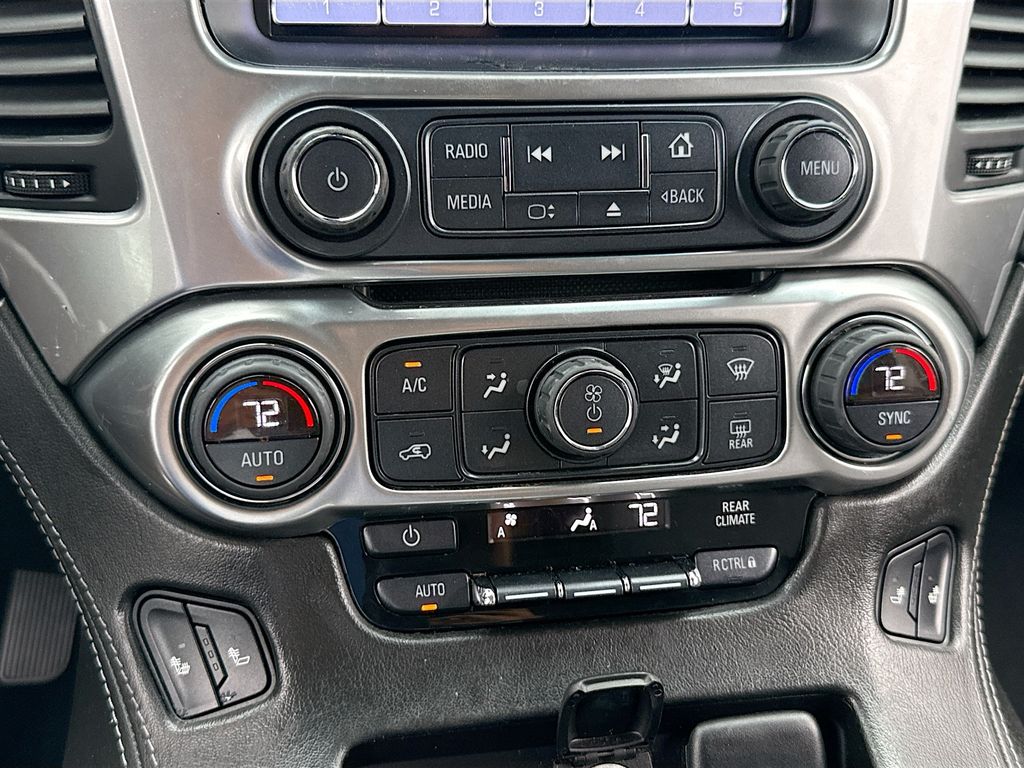 2019 Chevrolet Tahoe LT - Photo 16