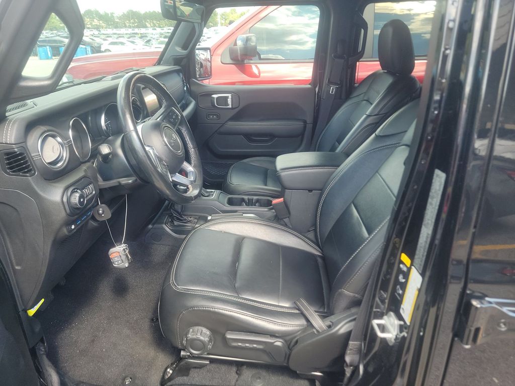 2022 Jeep Wrangler Unlimited 4xe Sahara fotoğraf 4