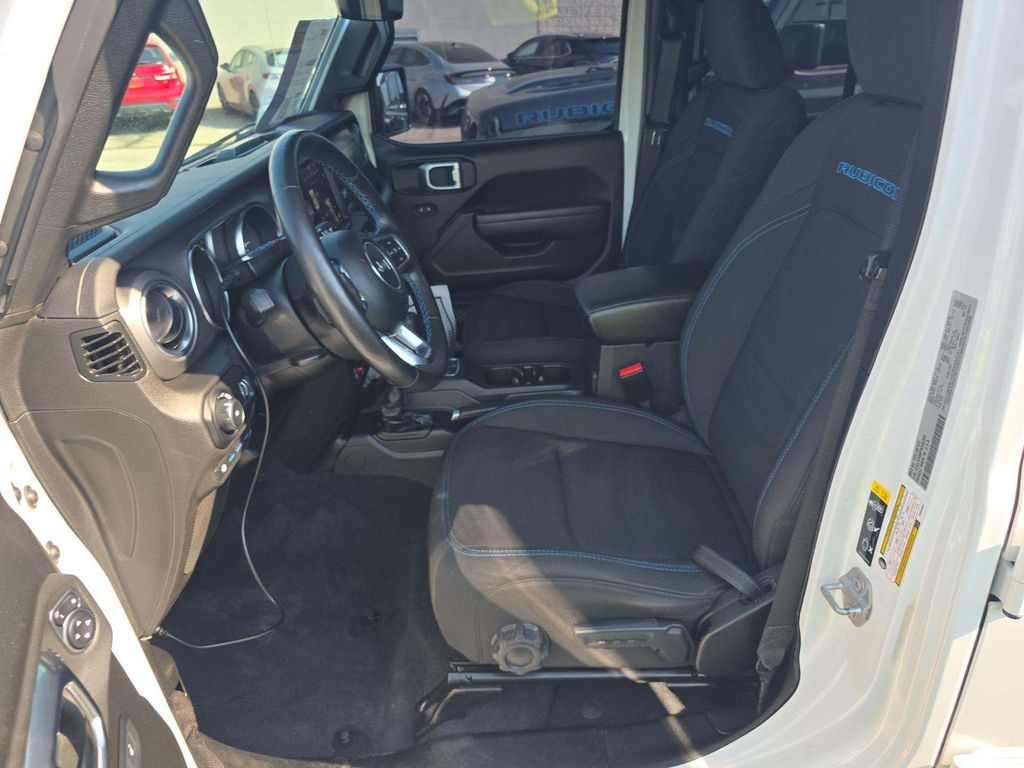 2023 Jeep Wrangler 4xe Rubicon fotoğraf 4