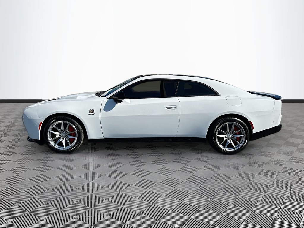 2025 Dodge Charger Daytona Scat Pack - Photo 4