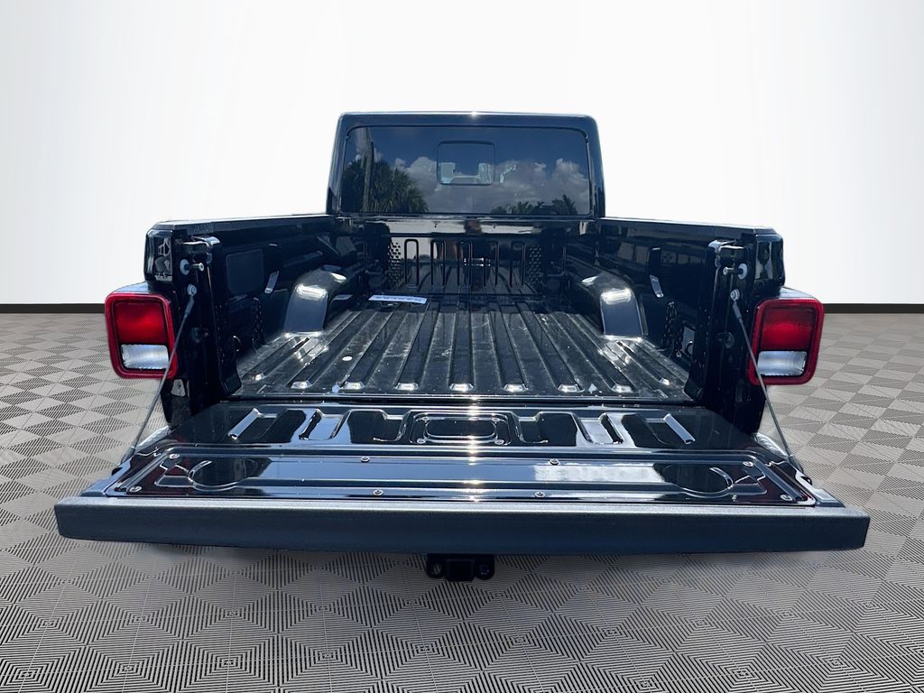 2025 Jeep Gladiator Sport S - Photo 28