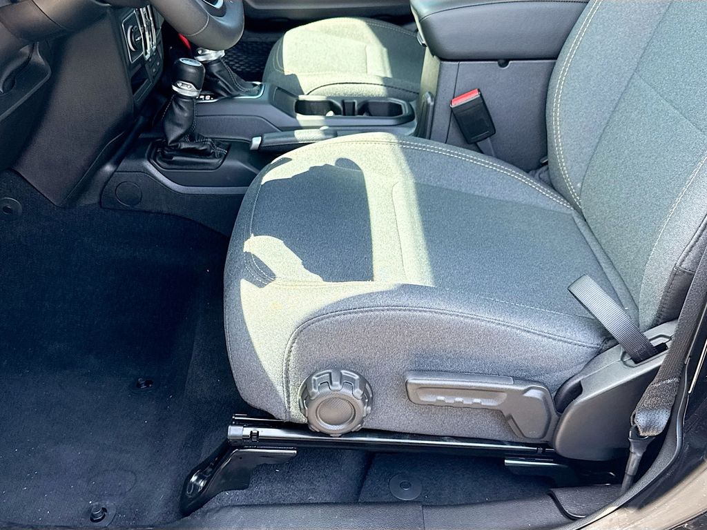 2025 Jeep Gladiator Sport S - Photo 20