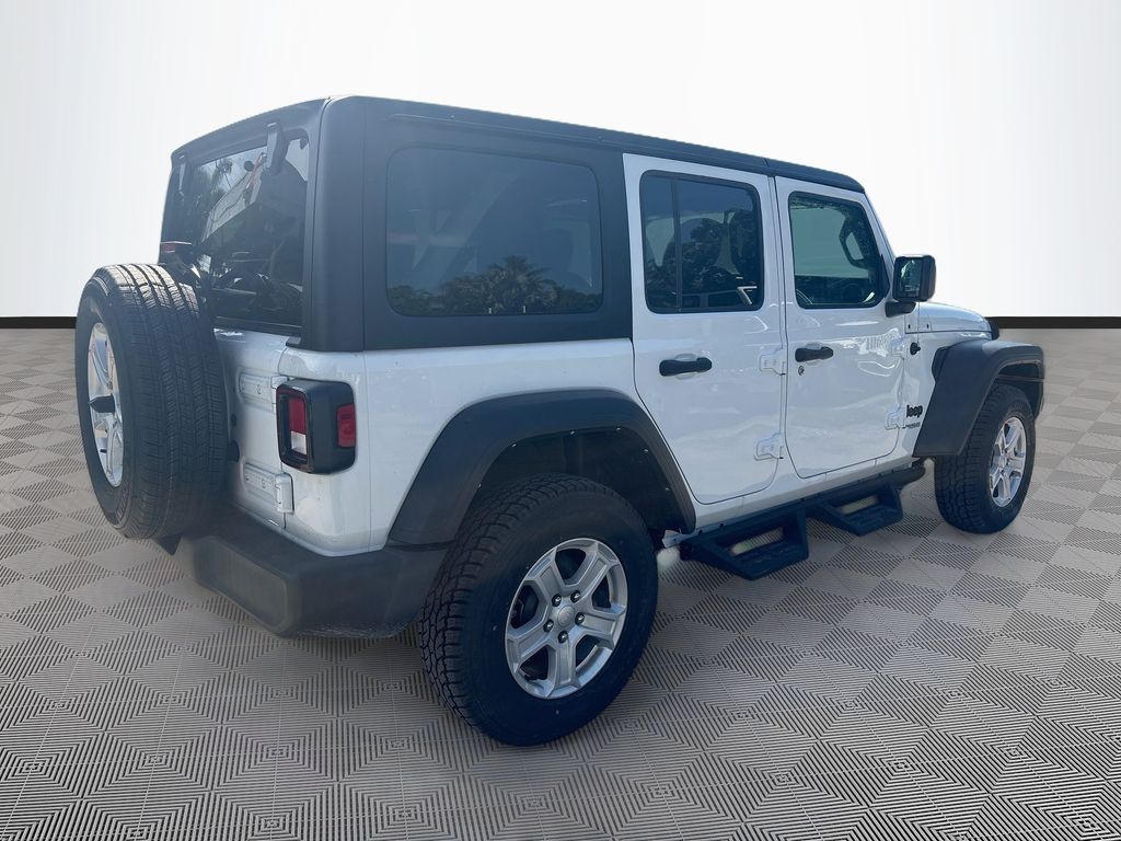 2022 Jeep Wrangler Unlimited Sport fotoğraf 4