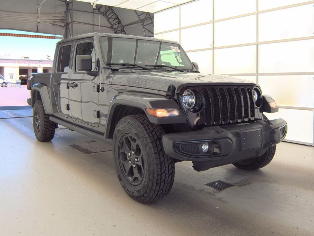 Used 2021 Jeep Gladiator Sport Truck Crew Cab
