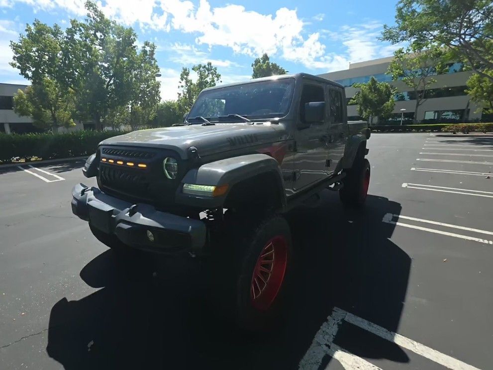 2021 Jeep Gladiator WILLYS's photo