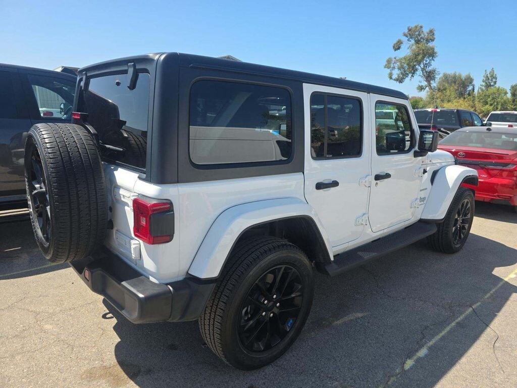 2023 Jeep Wrangler 4xe Sahara fotoğraf 3