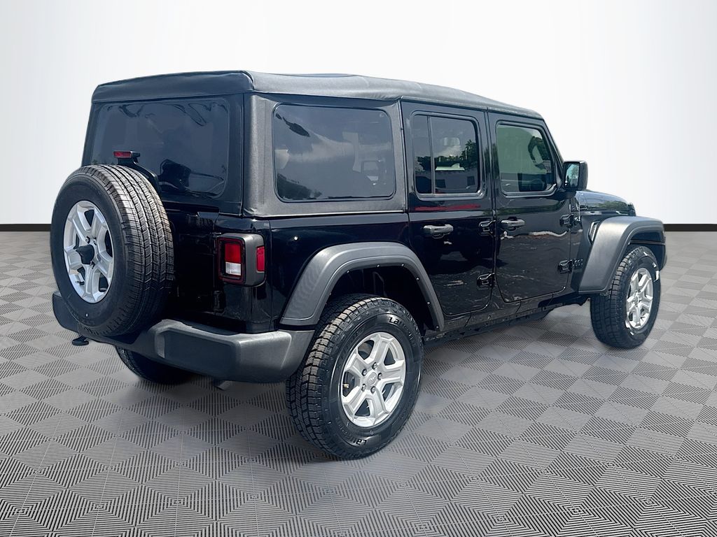 2022 Jeep Wrangler Unlimited Sport fotoğraf 4