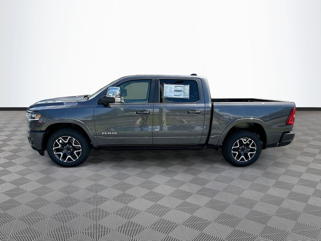 New 2026 Ram 1500 LARAMIE CREW CAB 4X2 5'7 BOX Pickup