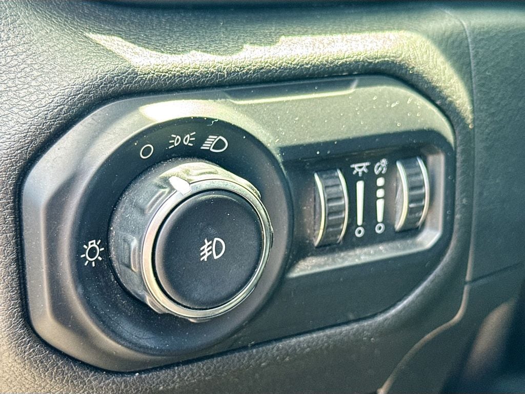 2021 Jeep Wrangler Unlimited Willys Sport - Photo 11