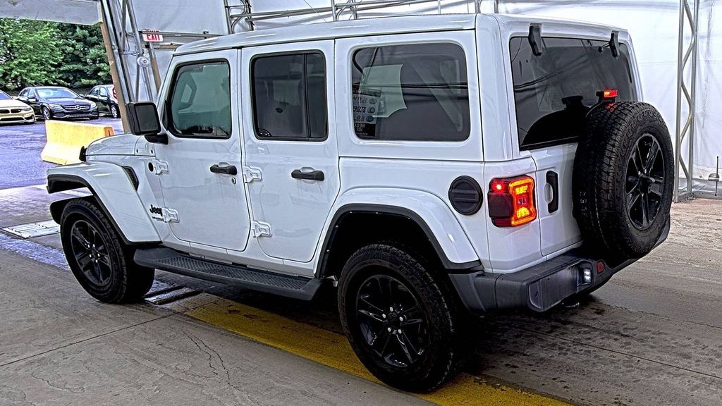 Used 2022 Jeep Wrangler Unlimited Sahara SUV