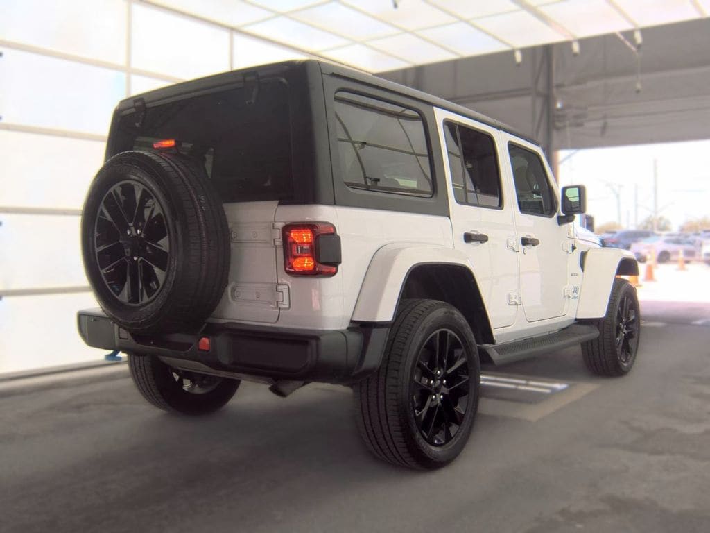 Used 2022 Jeep Wrangler Unlimited 4xe Sahara SUV
